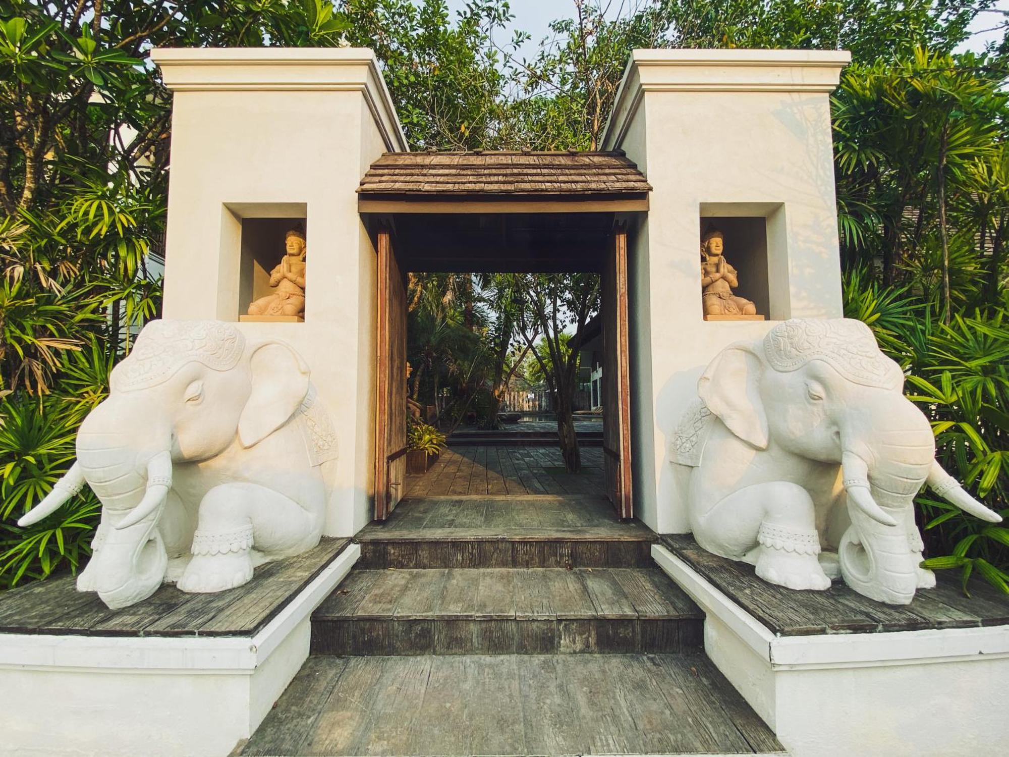 Beaver Club Homestay Chiang Mai Exterior photo